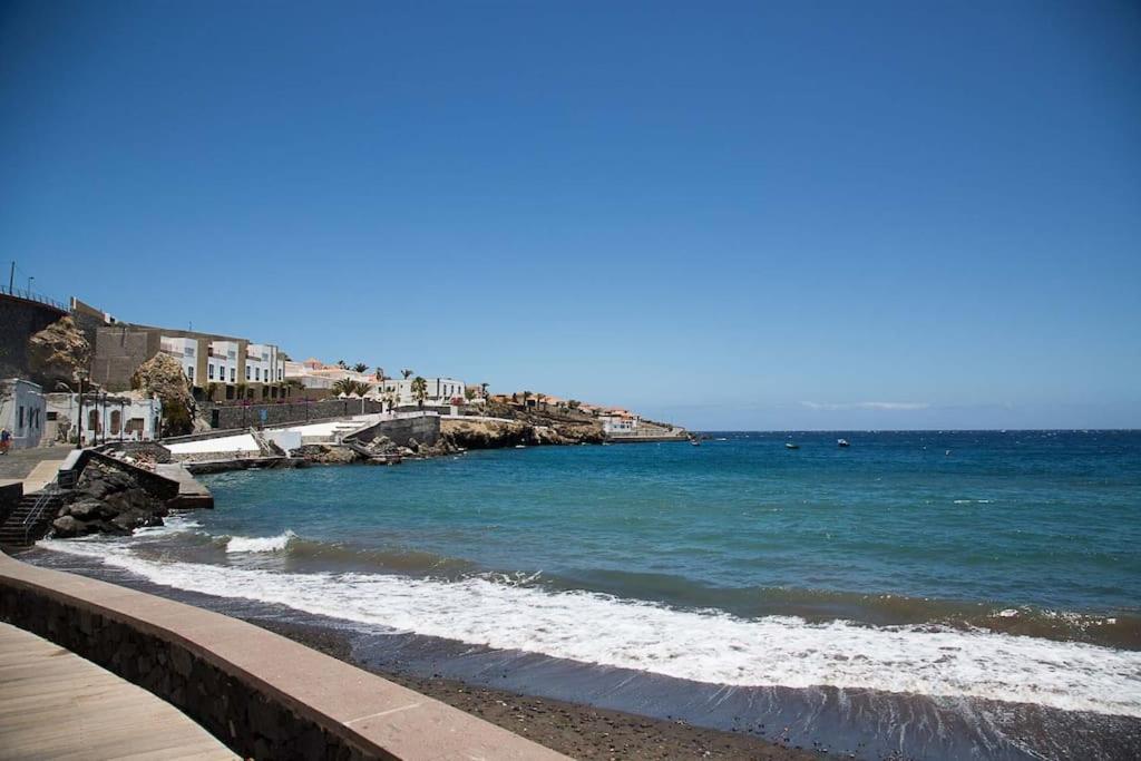 Sea View Apartment 2B Poris de Abona Esterno foto