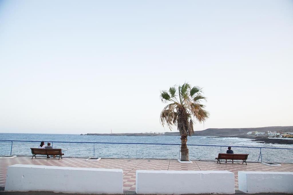Sea View Apartment 2B Poris de Abona Esterno foto